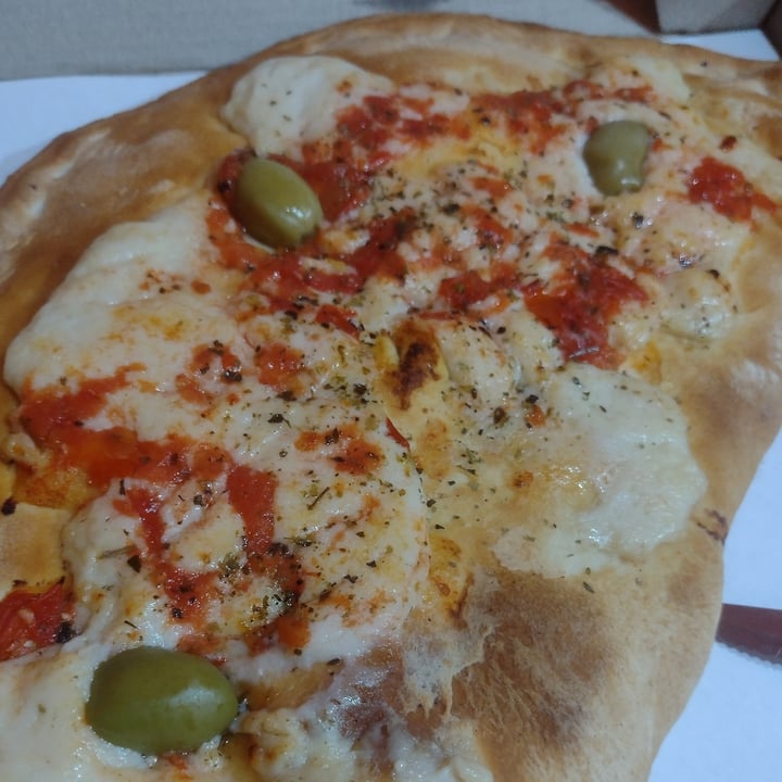 review photo of Don Jorge Calzon De Quesofu, Jamón Y Morrones shared by @moshpitmaniac97 on 19 Jan 2023 - review