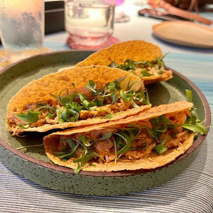 photo of Analogue Jackfruit Tacos shared by @erialc on  25 Sep 2022 - review