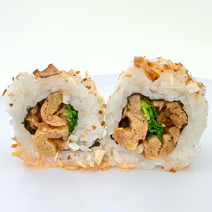 review photo of SushiLove Tiki Tiki shared by @pdxveg on 05 Jun 2022 - review