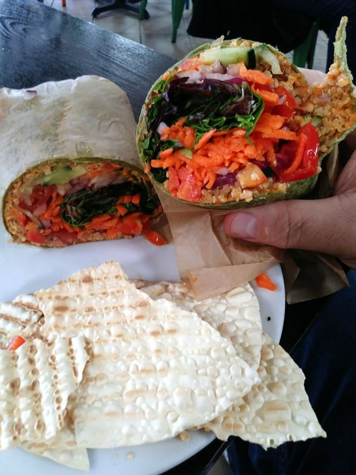 review photo of Zest Kitchen Quinoa Wrap shared by @elementalv on 16 Jan 2020 - review