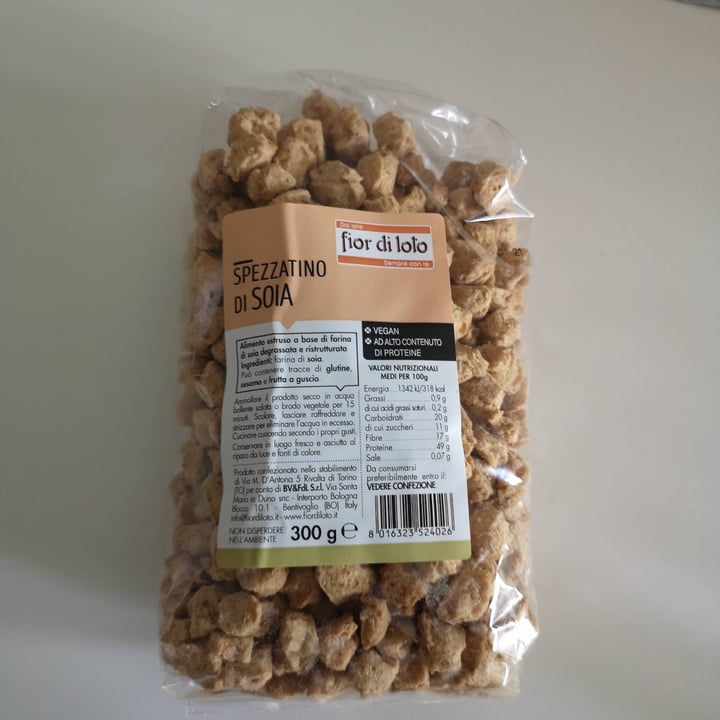 review photo of Fior di Loto Spezzatino Di Soia shared by @elenaemidea on 29 Apr 2021 - review