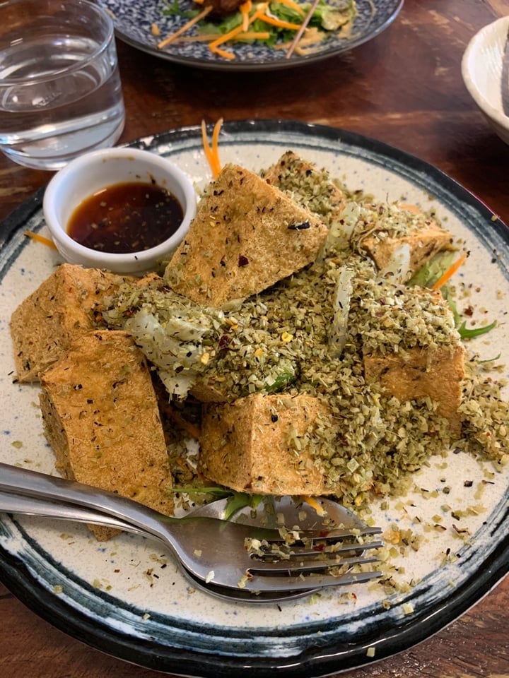 photo of Golden Lotus Vegan Fried Tofu with Lemongrass shared by @ashleymg on  29 Feb 2020 - review