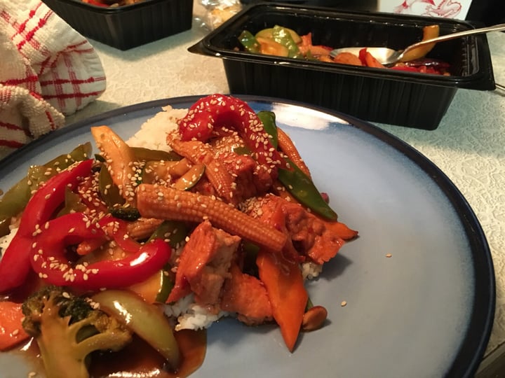 photo of Chili House Kung Pao Tofu And Veggies shared by @lisseatsplants on  31 Oct 2019 - review