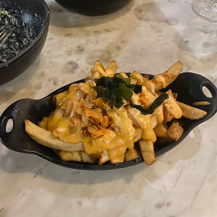 photo of LOV Kimchi Fries shared by @6ixvegan on  23 Aug 2022 - review