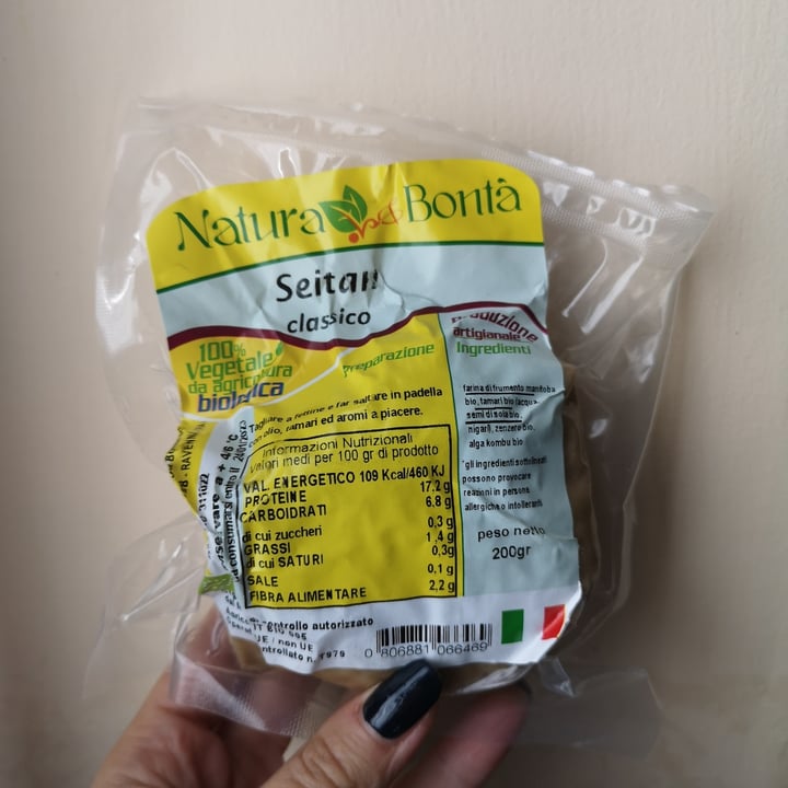 review photo of Natura & Bontà Seitan classico shared by @ricciolinaveg on 21 Nov 2022 - review
