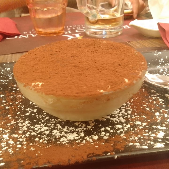 review photo of Rifugio Romano Tiramisù Vegan shared by @lucky21 on 14 Aug 2022 - review