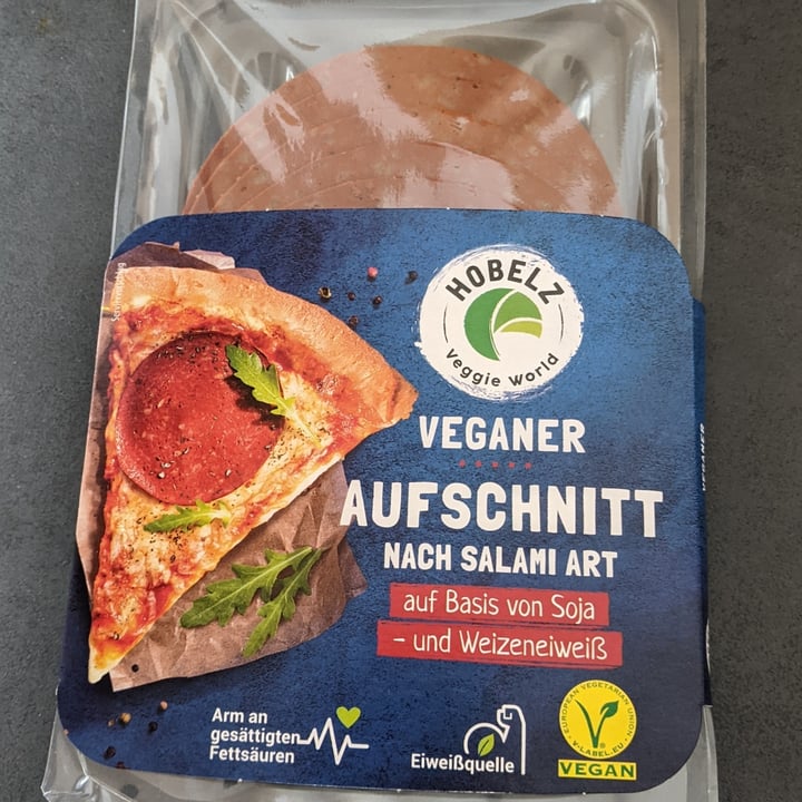 review photo of Hobelz Veggie World Aufschnitt nach Salami Art shared by @velcrovi on 22 Apr 2022 - review