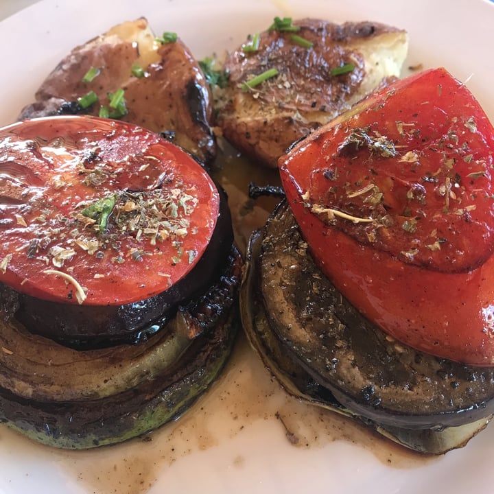 review photo of La Cuchara de Madera Torre de vegetales shared by @manuquaroni on 10 Jan 2021 - review