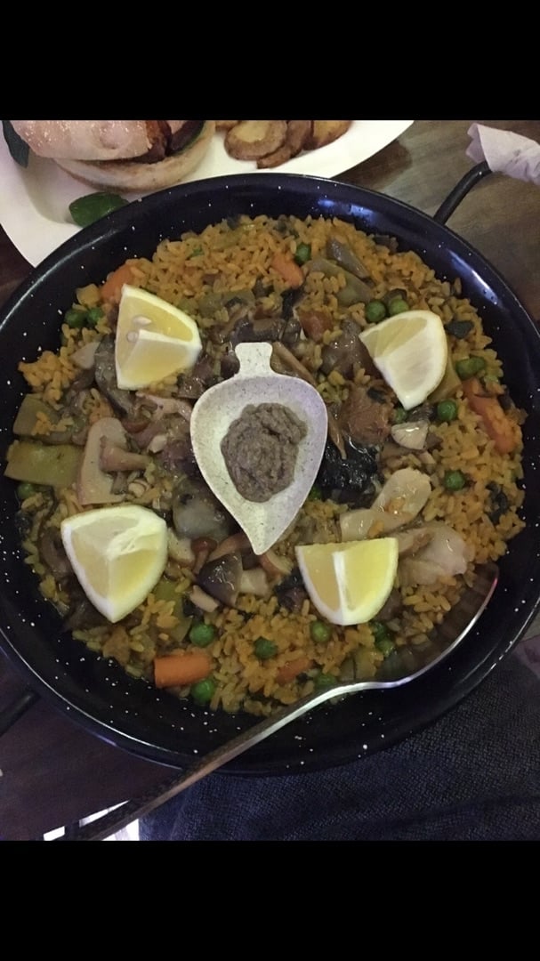 photo of Bubita Sangria Bar Paella Del Bosque shared by @weganerin on  16 Apr 2020 - review