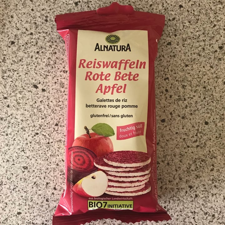 photo of Alnatura reiswafeln rote bete apfel shared by @liviaslunch on  05 May 2022 - review