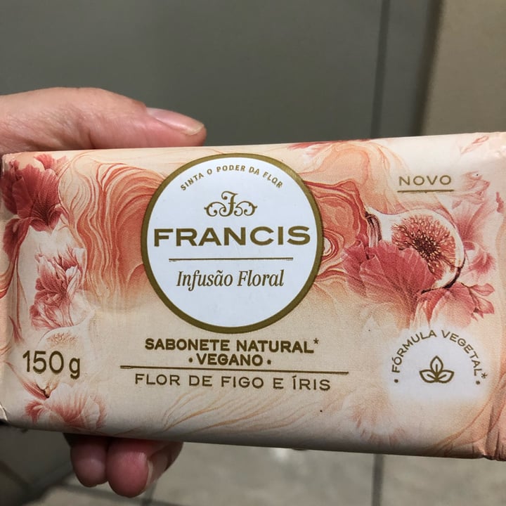 review photo of Francis Sabonete Vegano Francis Flor de Figo e Iris shared by @katianefusinato on 04 Jul 2022 - review