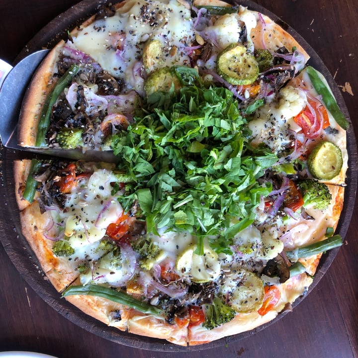 photo of Cervecería Manush Pizza Vegana shared by @anavegar on  04 Nov 2021 - review