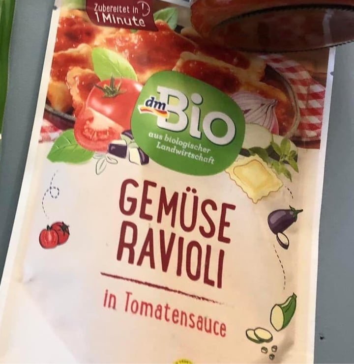 photo of dmBio Gemüse Ravioli in Tomatensauce shared by @marti5310 on  21 Mar 2022 - review