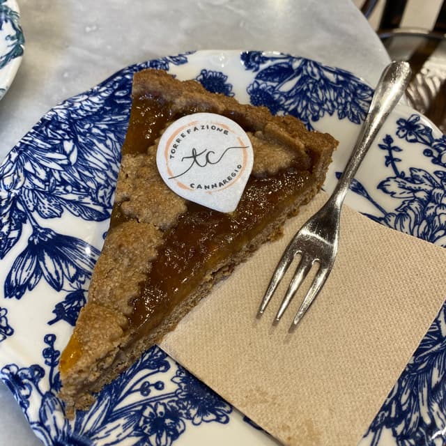 「Crostata con marmellata」の料理の写真