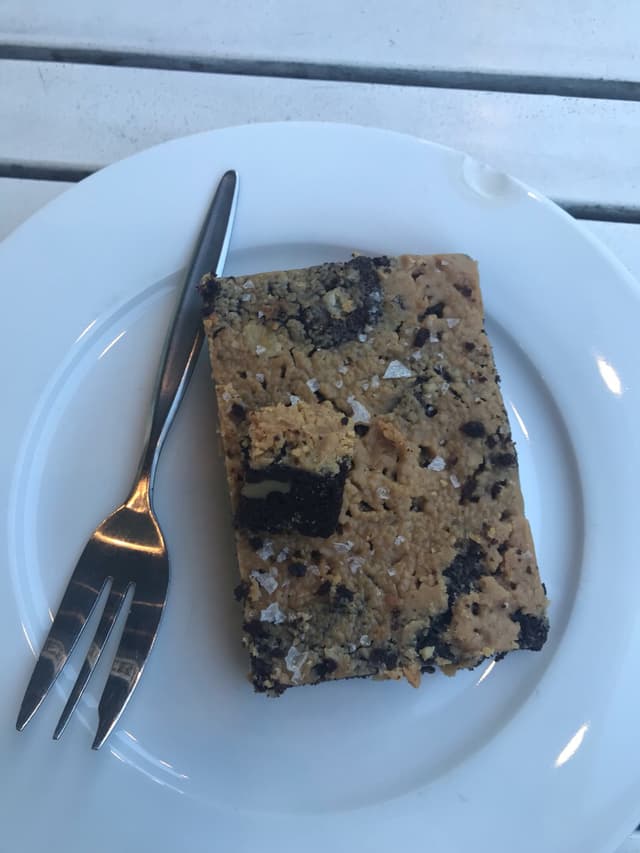 「Peanut Butter Brownie」の料理の写真