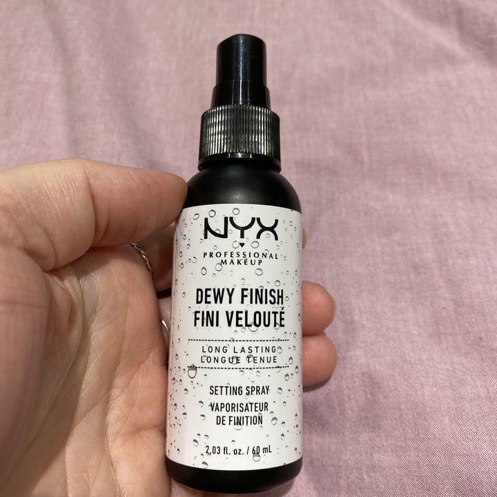 photo of NYX Cosmetics Dewy Finish Setting Spray shared by @anjkb on  26 Jun 2021 - review