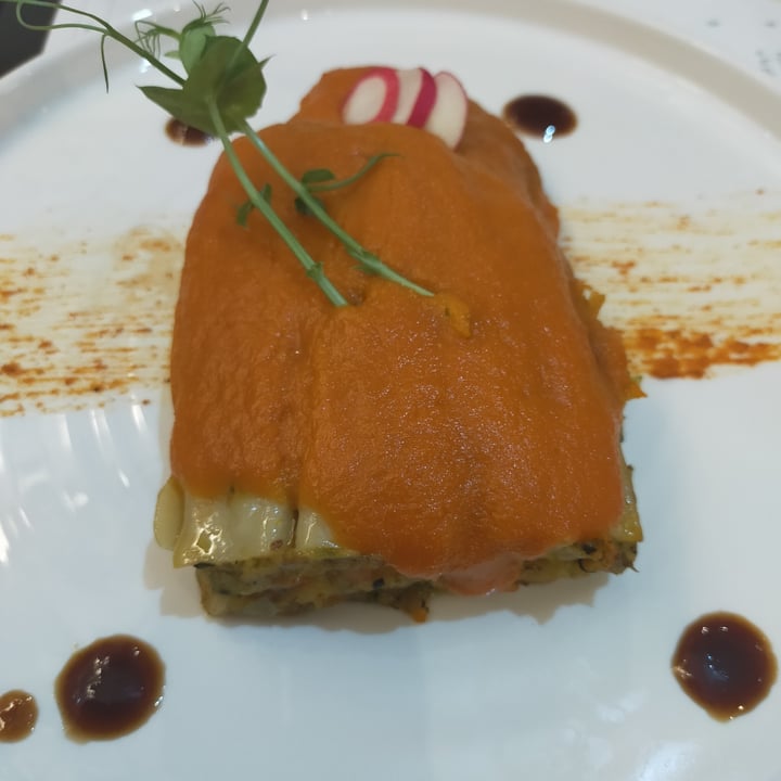 photo of Restaurante Vegetariano OCHO_Errenteria Lasaña shared by @noevegan on  30 Jul 2021 - review