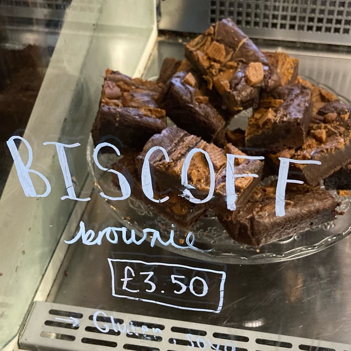 photo of Beetroot Sauvage Biscoff Brownie shared by @katelouisepowell on  14 Mar 2022 - review
