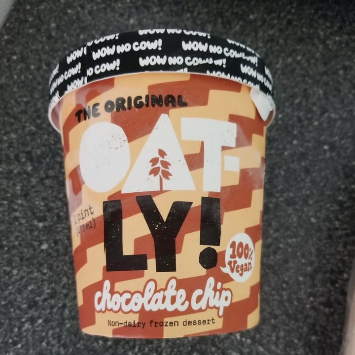 photo of Oatly Chocolate Chip shared by @shmoopsify on  30 Aug 2020 - review