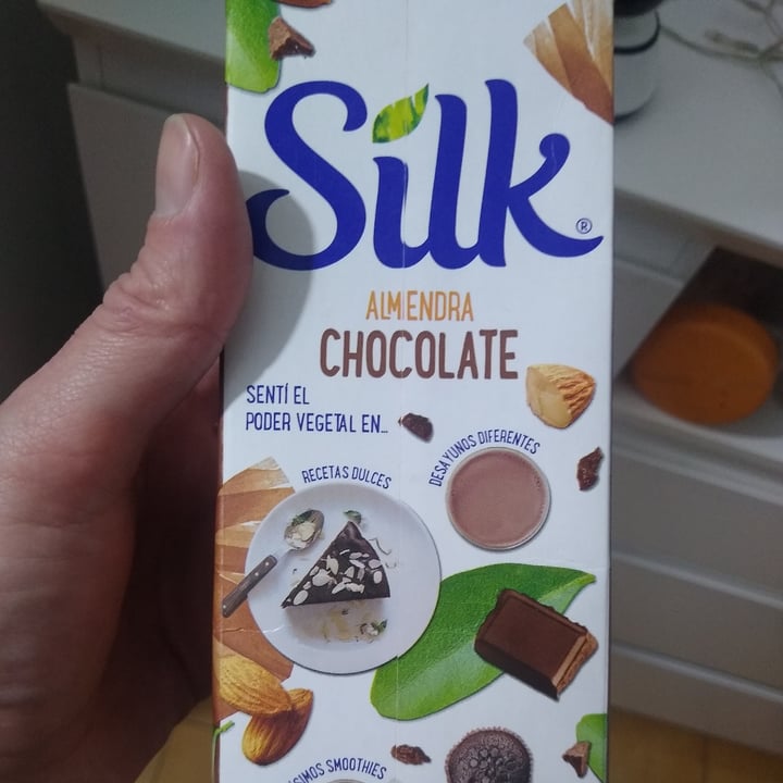 photo of Silk Alimento líquido sabor almendra chocolate shared by @silviov on  24 Sep 2022 - review