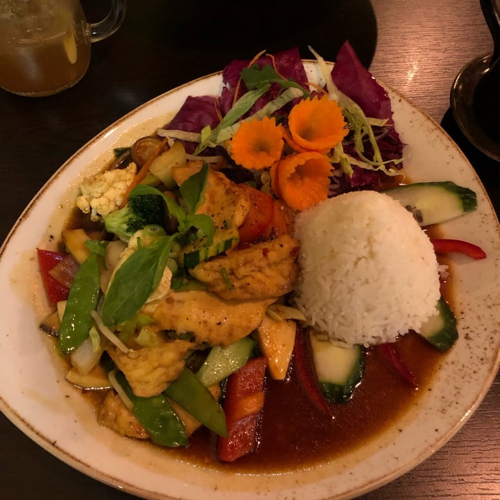 photo of KIM999 Vietnamese Vegan & Veggie Cuisine Rau Xao vegan shared by @erika00 on  26 Feb 2022 - review