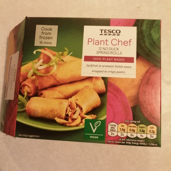 photo of Tesco Plant chef no duck spring rolls shared by @kirstyj37 on  07 Oct 2020 - review