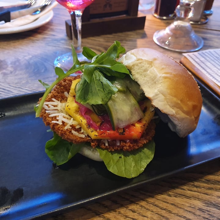 photo of Hudsons The Burger Joint (Hazelwood) Cajun Crumbed Schnitzel Burger shared by @rozaanfichardt on  03 Oct 2020 - review