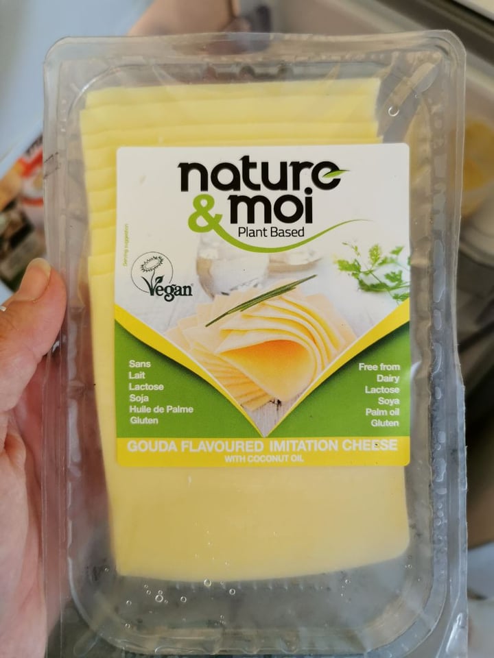photo of Nature & Moi Gouda Flavoured Imitation Cheese Slices shared by @cris on  11 Dec 2019 - review