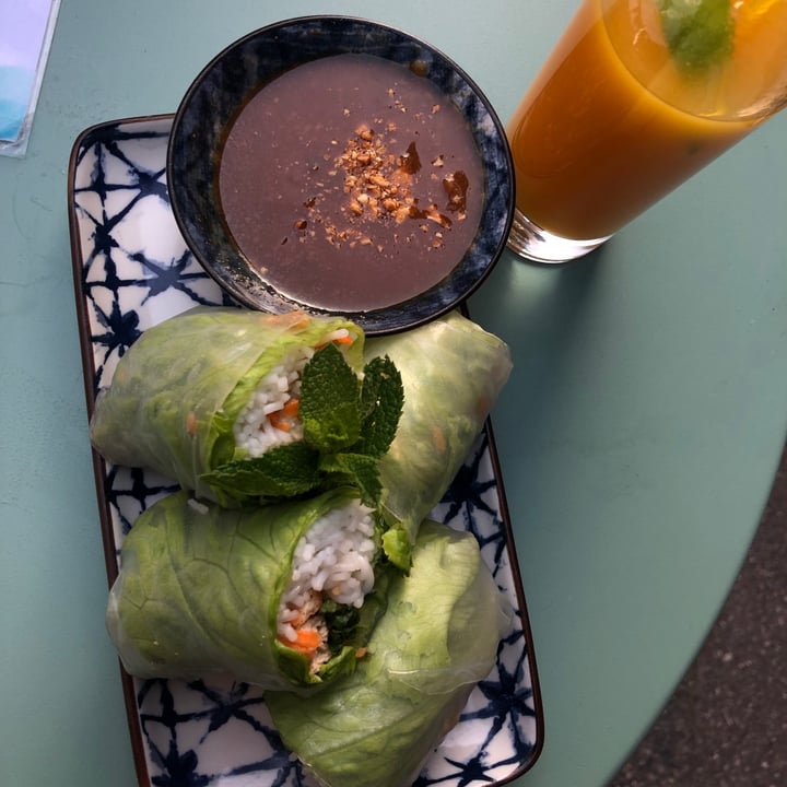 photo of Hai Bà Summer Rolls With Tofu shared by @looottaaa on  31 Aug 2021 - review
