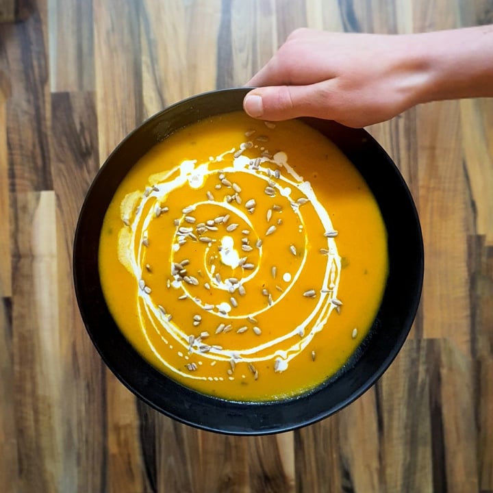 review photo of Alpro Cooking/Cuisine Soya 14% Fat shared by @lauraelyna on 22 Oct 2021 - review