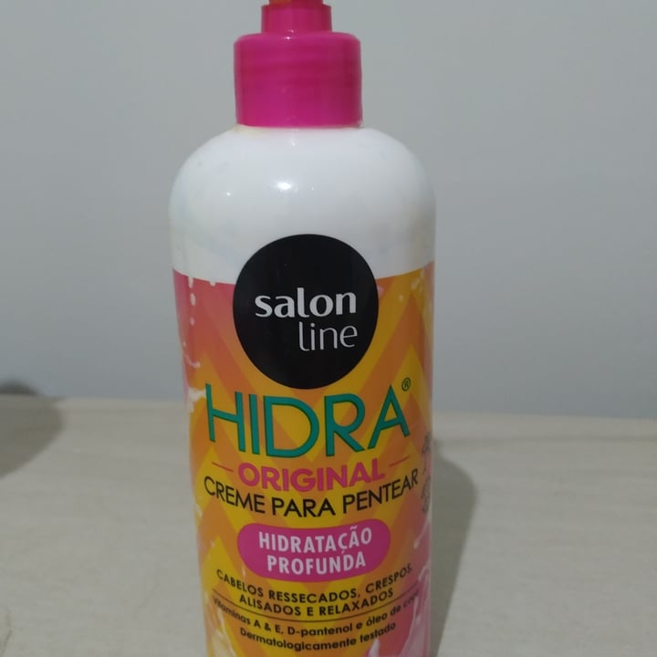 photo of Salon line Hidra Original Creme para pentear shared by @chuusavethebees on  29 Oct 2021 - review