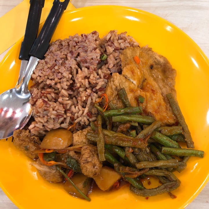 photo of Koufu - Tanglin Halt 斋这里 Vegetarian Stall shared by @dengzhouyan on  10 Apr 2021 - review