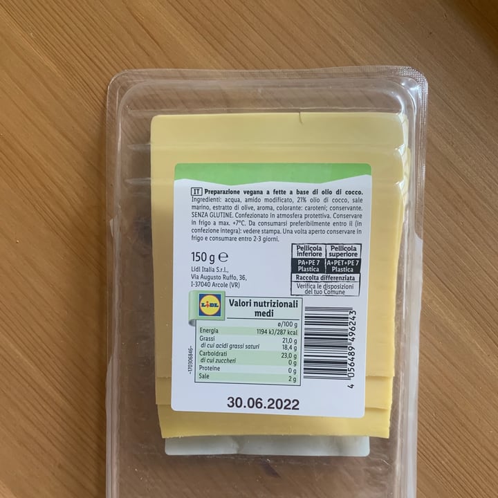 review photo of Vemondo Affettato Vegano Classico shared by @lucreziavilla on 15 Mar 2022 - review