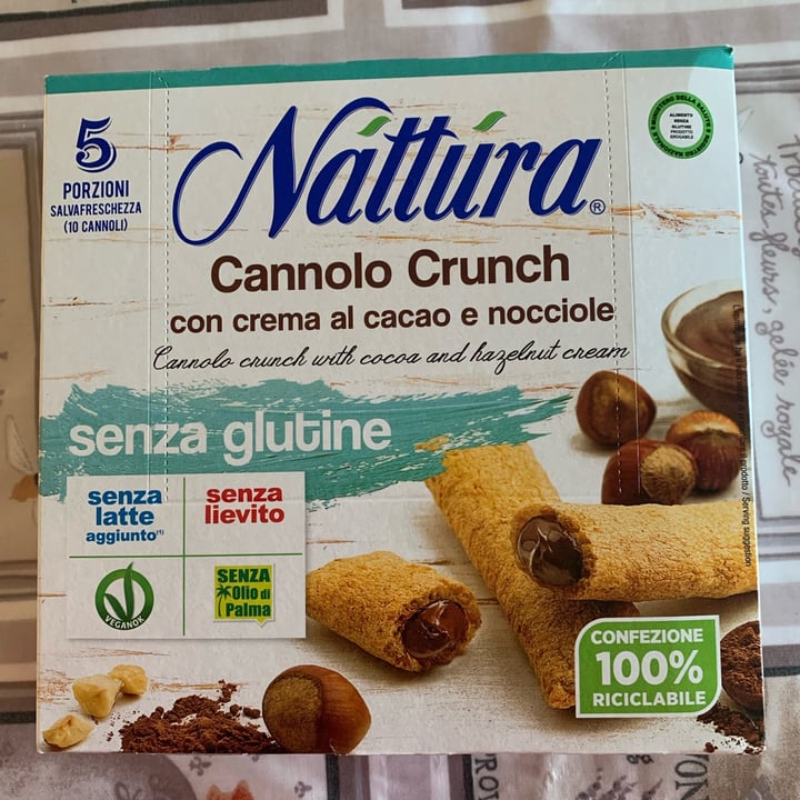 photo of Nattura Cannolo Crunch con Crema al Cacao e Nocciole shared by @carly- on  28 Nov 2021 - review
