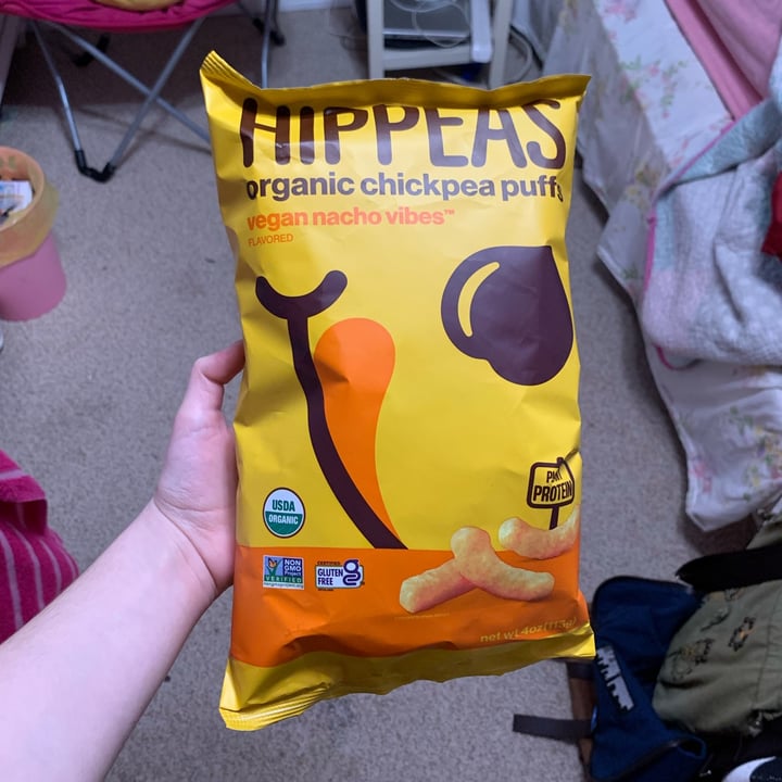 photo of Hippeas Nacho Vibes Organic Chickpea Puffs shared by @zanderzuku on  25 Jul 2022 - review