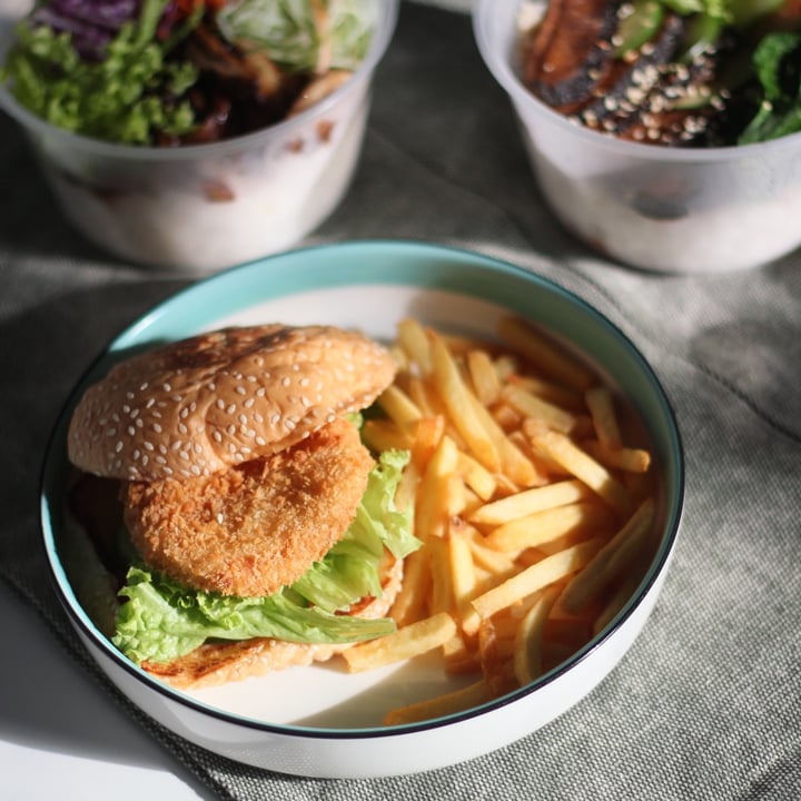 photo of Japanita Vegetarian Crusine 日意素食料理 Burger Set Meal shared by @heyanajonessy on  04 Mar 2021 - review