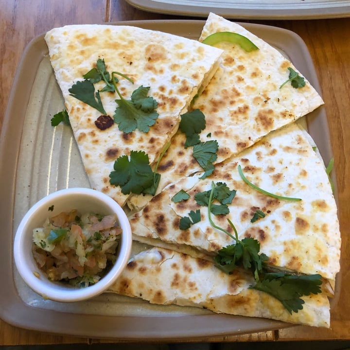 photo of Bodega Leicester Roasted Pepper Quesadilla shared by @rikesh on  12 Aug 2020 - review