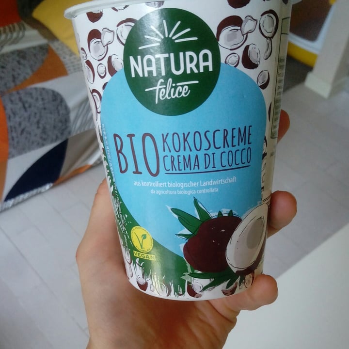 photo of Natura Felice bio crema di cocco shared by @chiarahakuna on  27 Jul 2021 - review