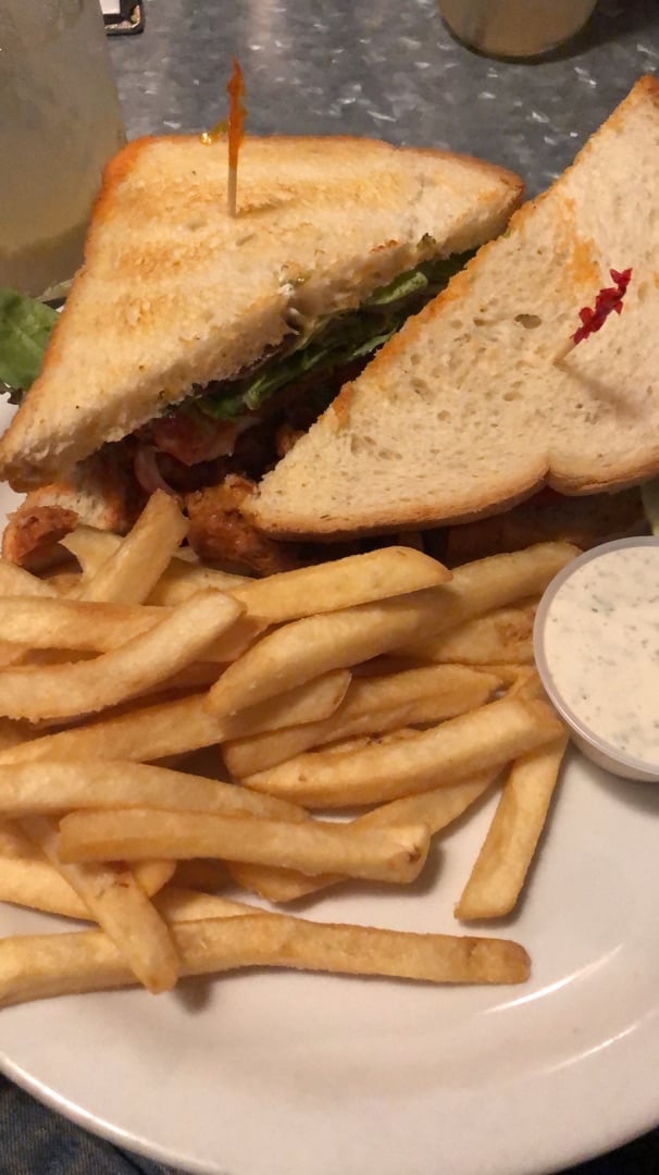 photo of Downbeat Diner and Lounge Buffalo Chick’n Sandwich shared by @lyndiebrady23 on  22 Jan 2020 - review