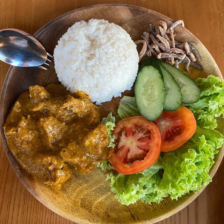 review photo of nomVnom Bistro Toon Rendang Rice shared by @georgejacobs on 15 Mar 2021 - review