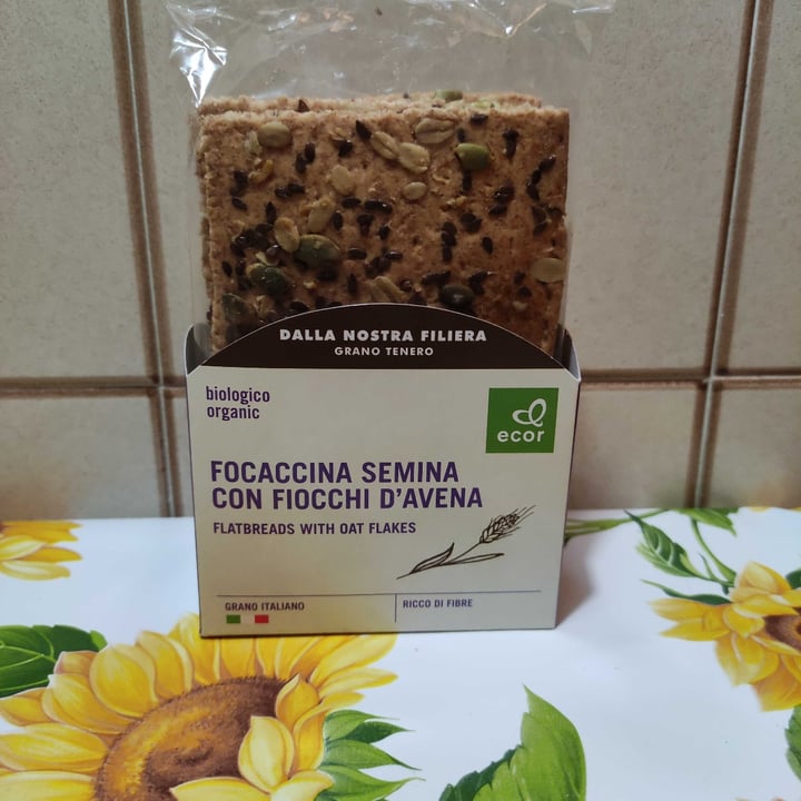 photo of Ecor Focaccina semina con fiocchi d'avena shared by @silviaebasta on  18 Mar 2022 - review
