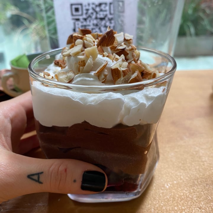photo of MOLA Postre de chocolate shared by @carocamarata on  21 Aug 2021 - review