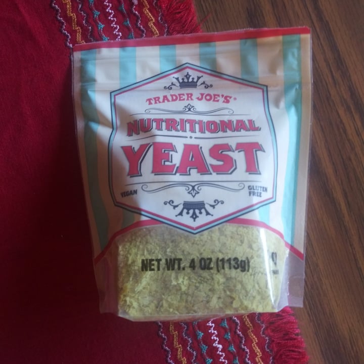 photo of Trader Joe's Nutritional Yeast shared by @kerrylee on  10 Jun 2021 - review
