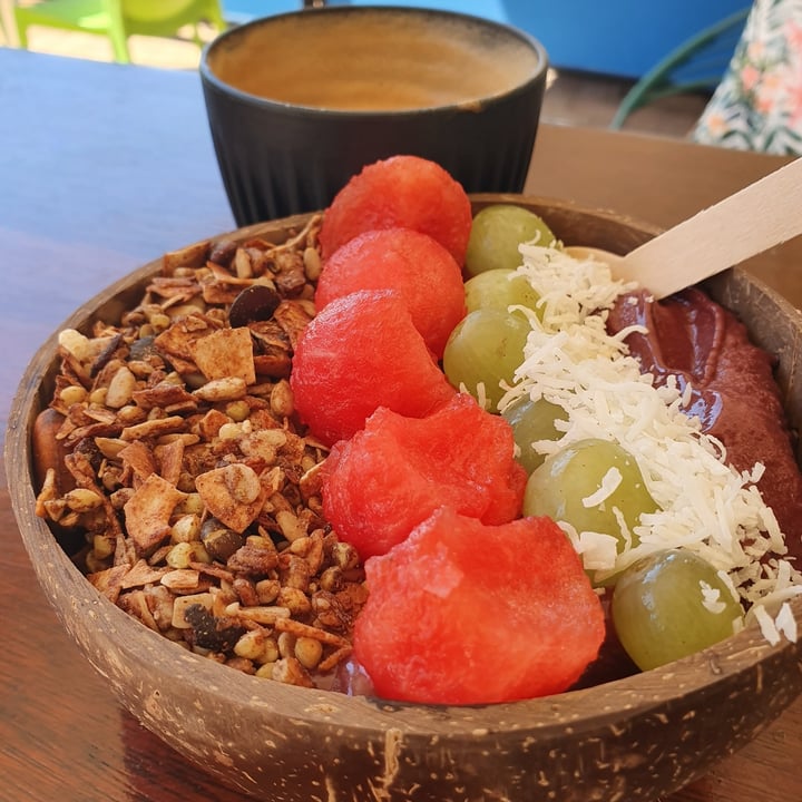 photo of Green Grotto Acai/ smoothy bowls  and vegan salads and wraps shared by @vegoutgc on  03 Jan 2021 - review