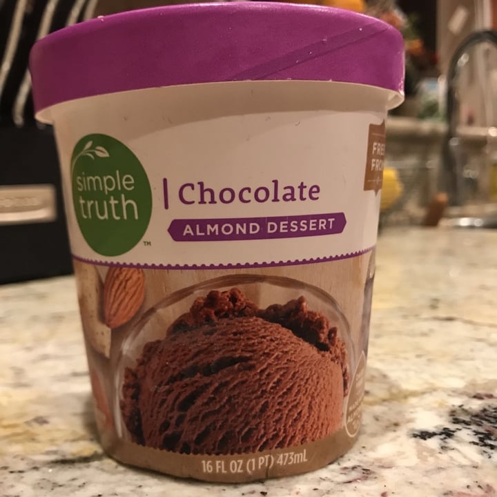photo of Simple Truth Chocolate Almond Dessert shared by @packnsnack on  03 Dec 2019 - review