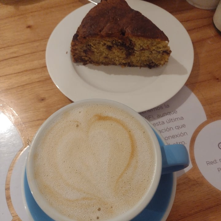 review photo of Nat Sabores Dulces Café con leche vegetal y budín de zucchini vegano shared by @arianablustein on 29 Jun 2022 - review