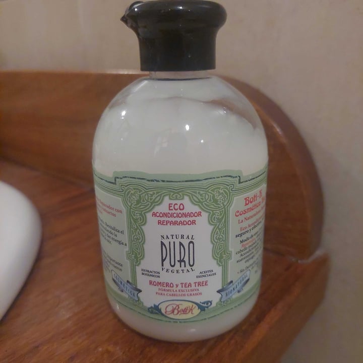 review photo of Natural puro vegetal Eco ACONDICIONADOR REPARADOR - Romero Y Tea Tree shared by @anitacappe on 12 Sep 2022 - review