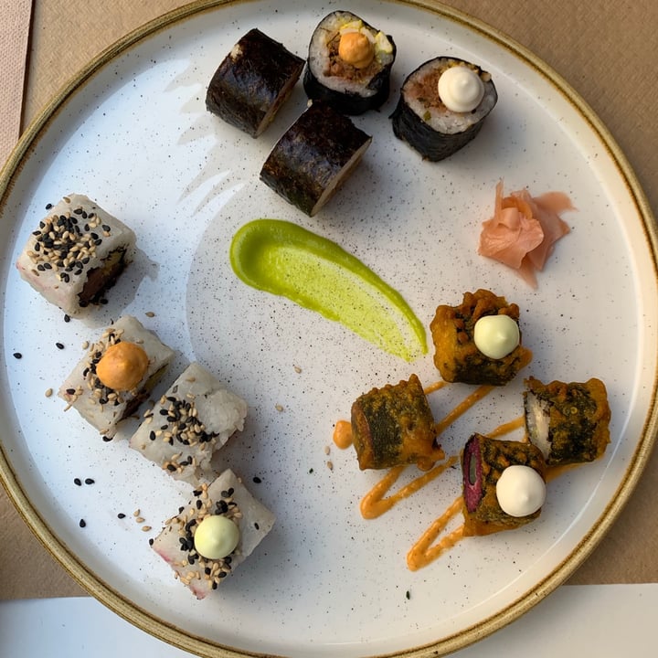 review photo of La Modernista Sabores De Asia Y El Mundo shared by @gechauca28 on 21 Aug 2021 - review