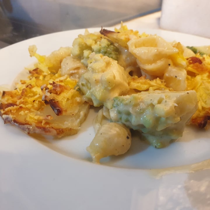 photo of Sacla Vegan cheese Sauce shared by @le-vegan-in-france on  11 Nov 2021 - review