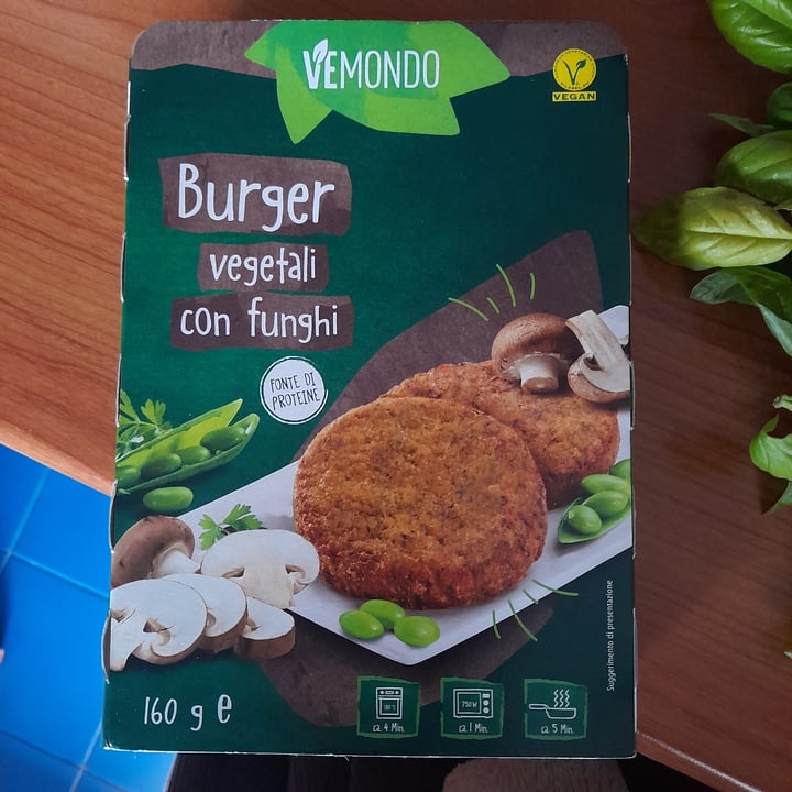review photo of Vemondo Burger Vegetali con Funghi shared by @dandelion5 on 18 Oct 2022 - review